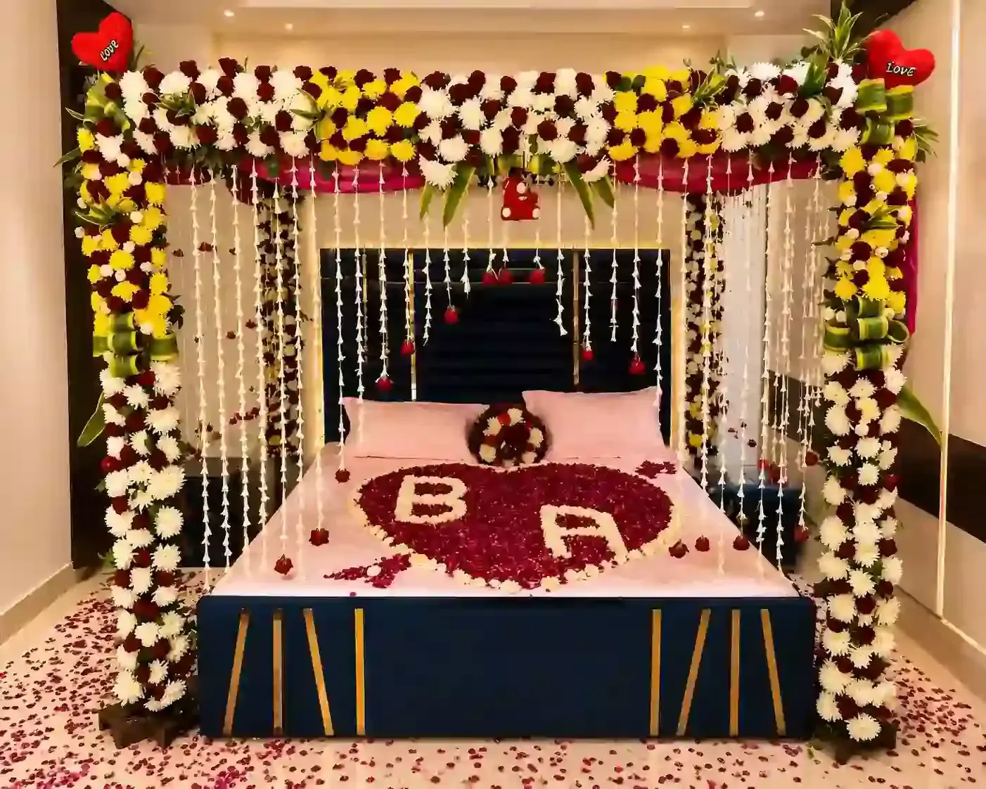 Wedding bed decoration with flowers - AnnuFlowers Delhi